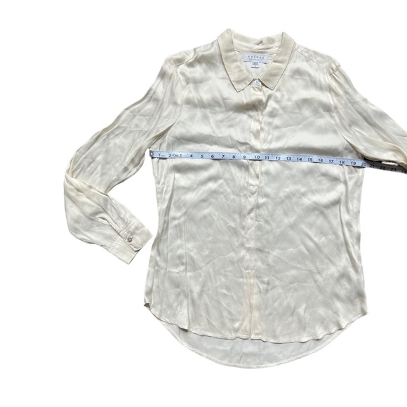 Velvet by Graham & Spencer Josey Blouse Cream Size Small Minimalist - Picture 6 of 9